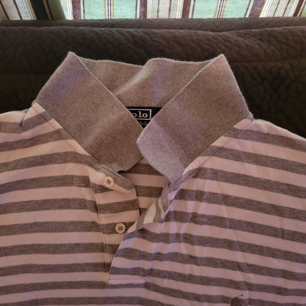Polo - Picture 3 of 4